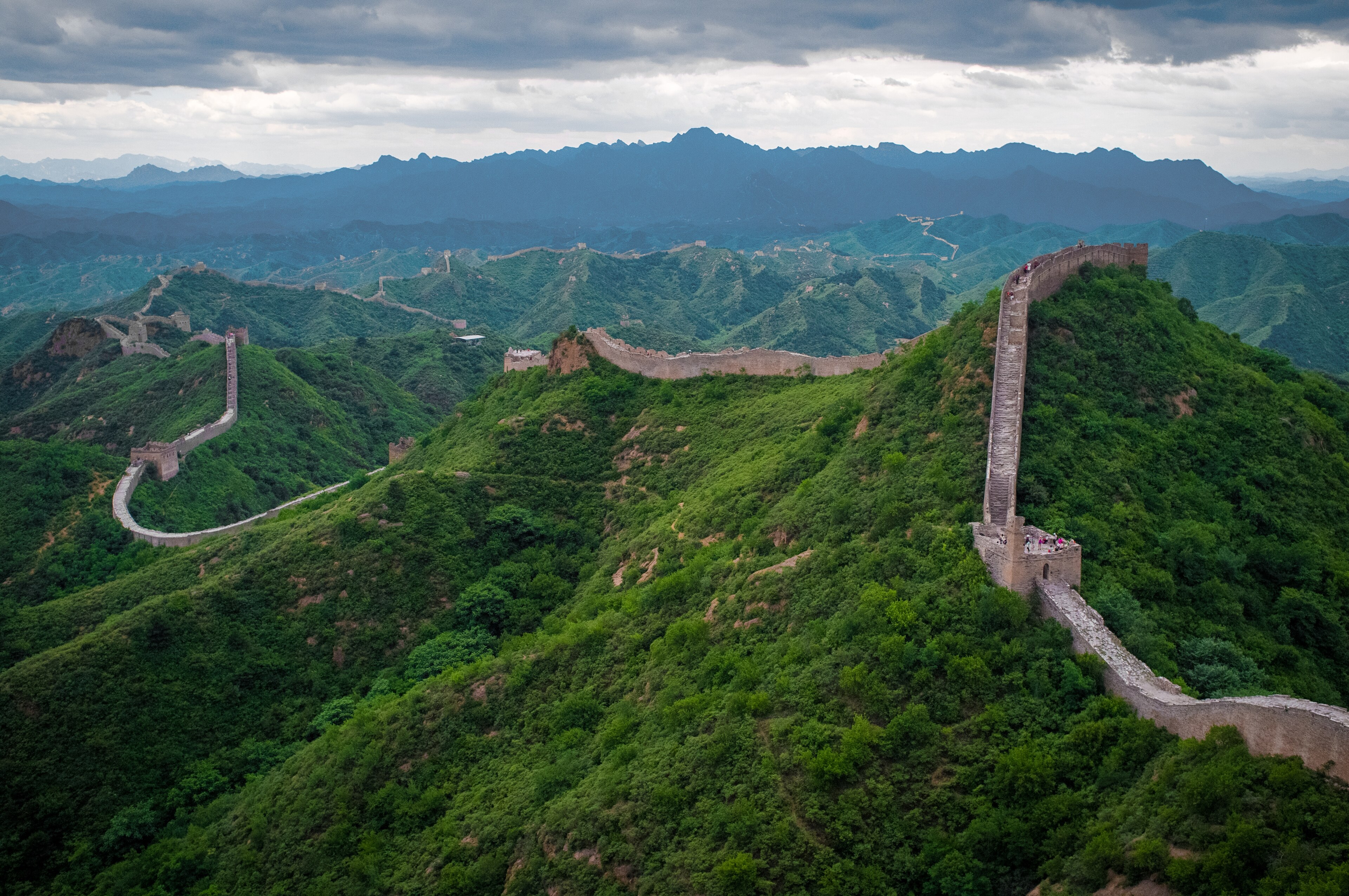 Mutianyu vs Badaling: prices, booking and which Great Wall section suits your day