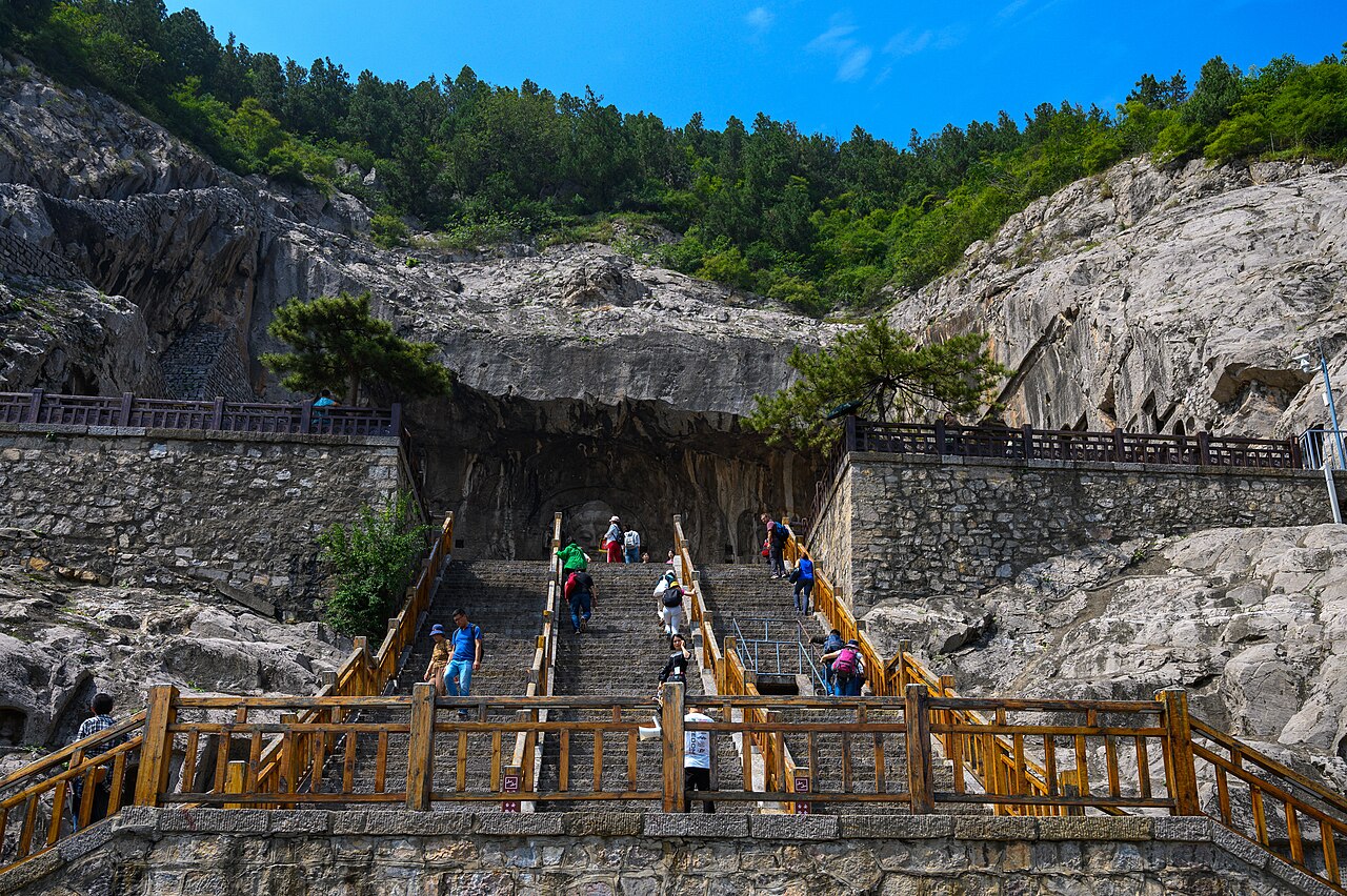 Longmen Grottoes, Luoyang