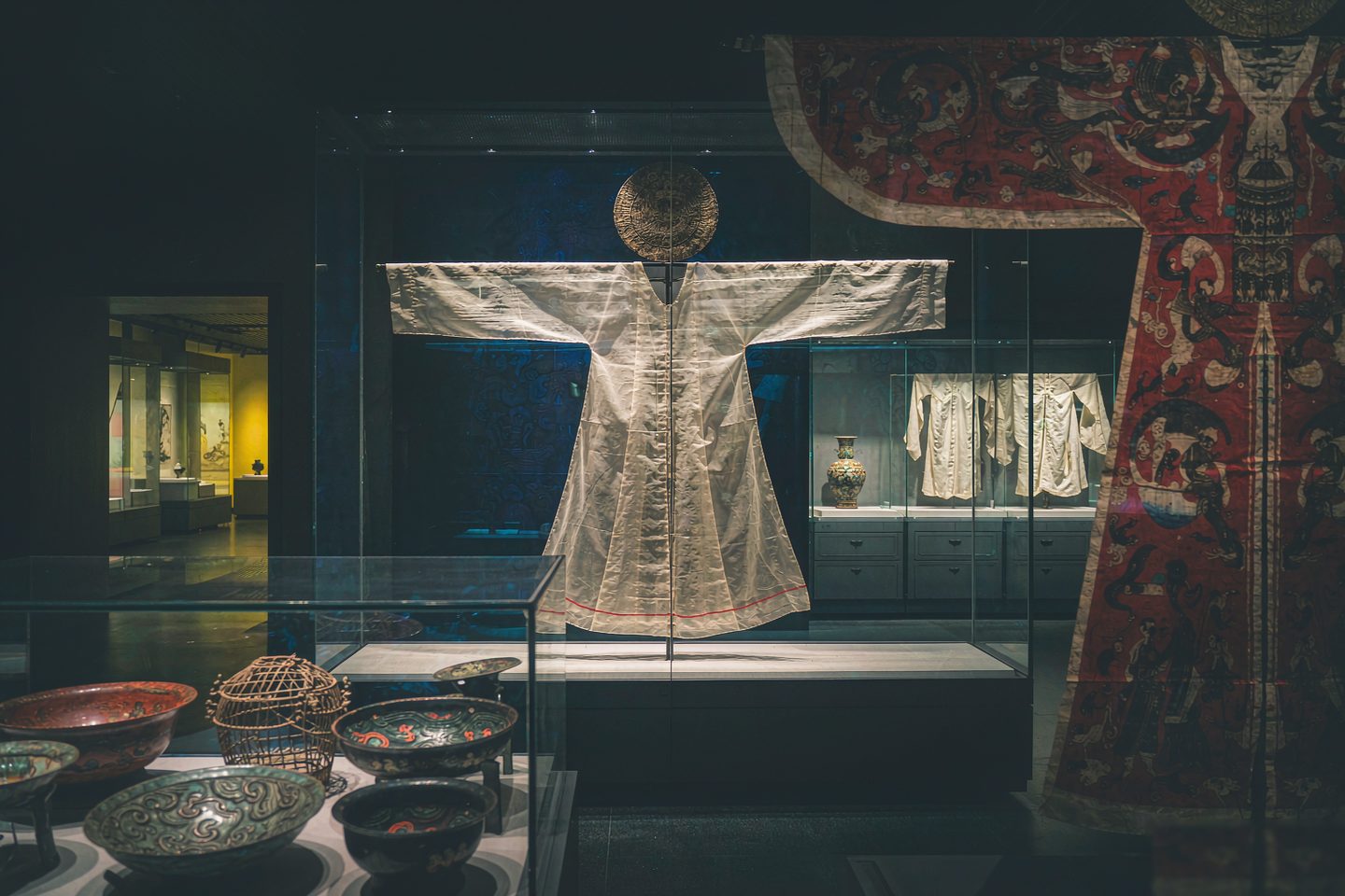Lacquerware and silk patterns from the Mawangdui Han tombs at the Hunan Museum